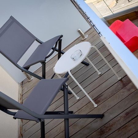 Hotel Mediterranee Calvi  Exterior photo